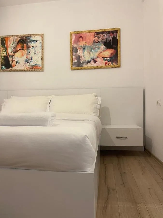 Apartment In The New Bazaar Of Tirana - Hana Blu